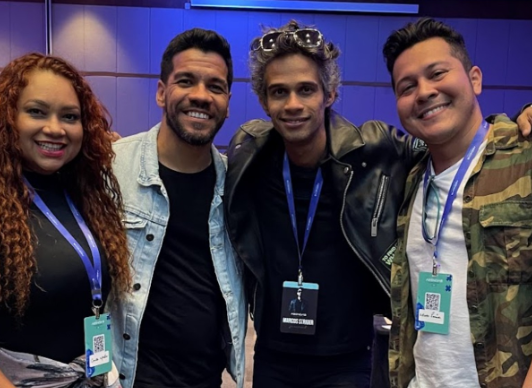 Alberto Ferreira ao lado de grandes nomes do marketing